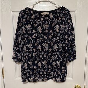 LOFT Women's Floral Navy Top